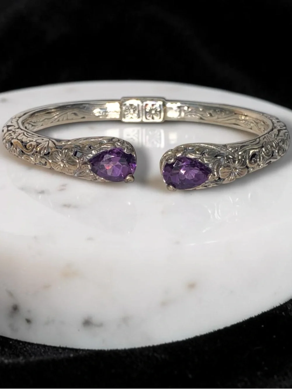 Estate Embossed Sterling Silver 925 Amethyst Cuff Hinged Bangle Bracelet! - Picture 3 of 16